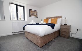 Luxury City Loft Apartment! Great Location